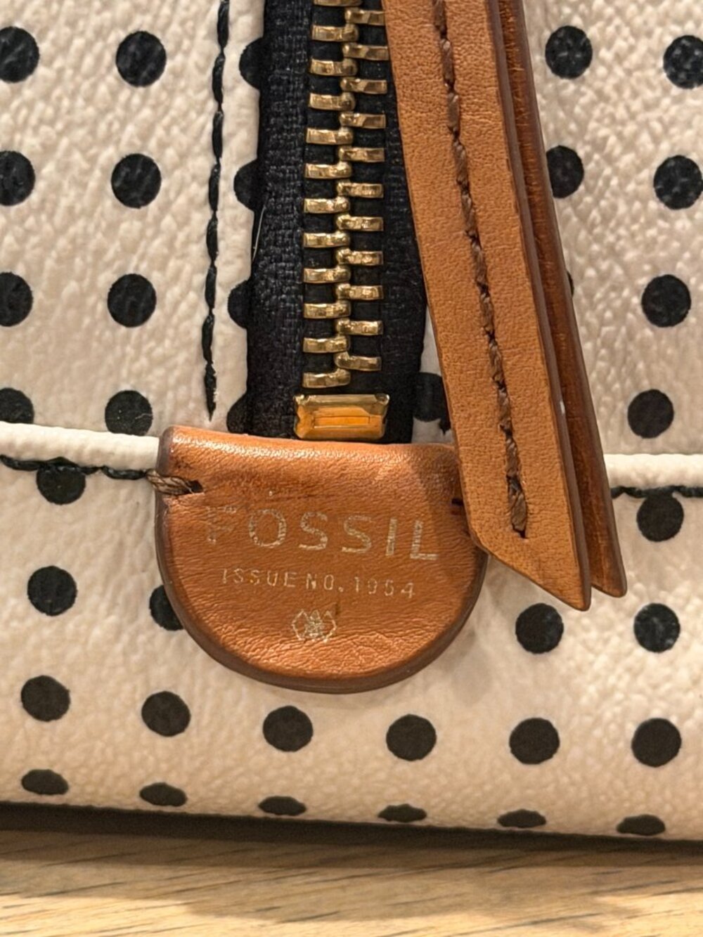 Fossil Sydney Polka Dot Satchel Bag & Matching Wallet Set - Picture 3 of 16